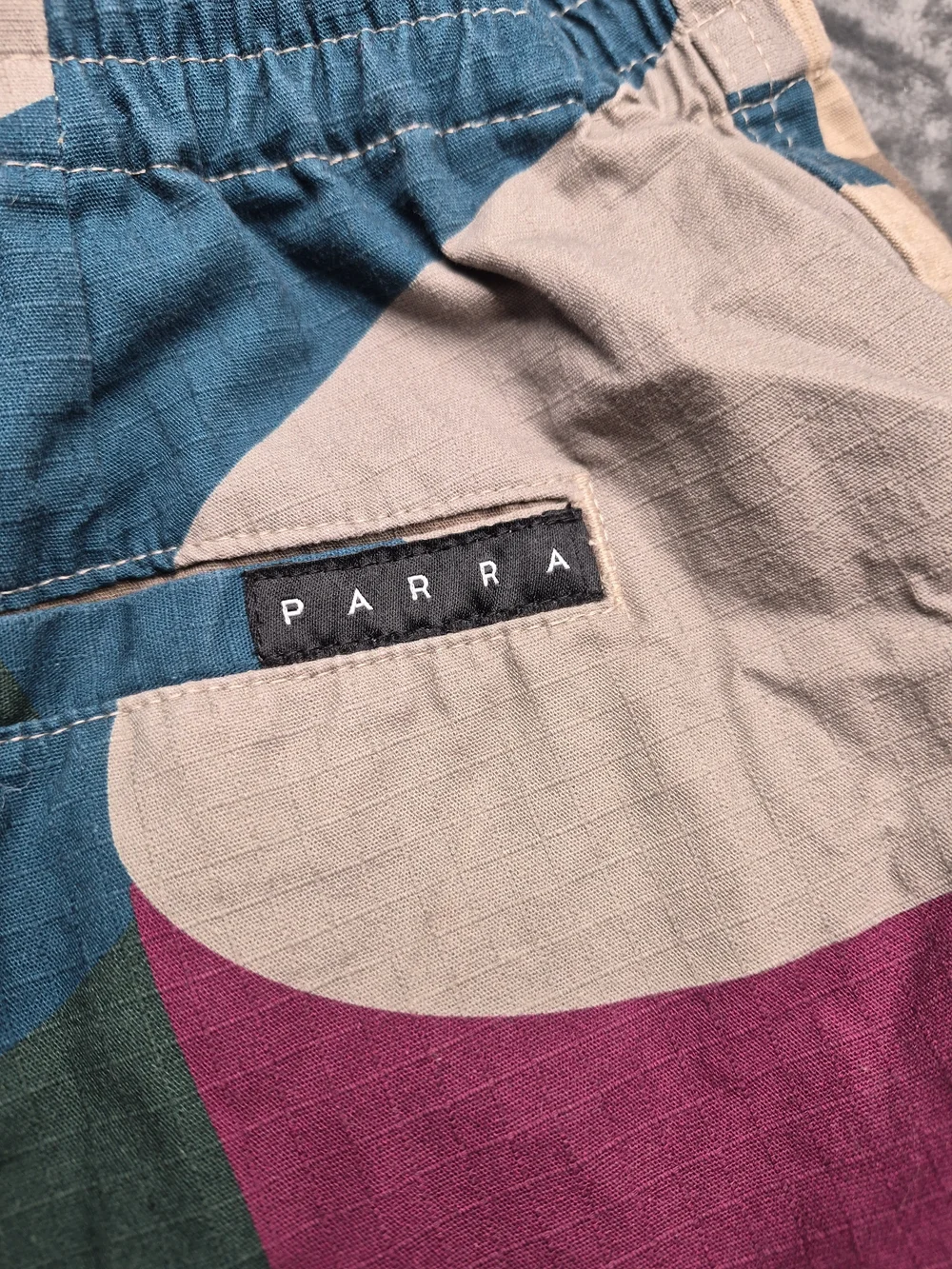 Parra The Wall Camo Short In The Sand Colorway XXL Abstract Geometric